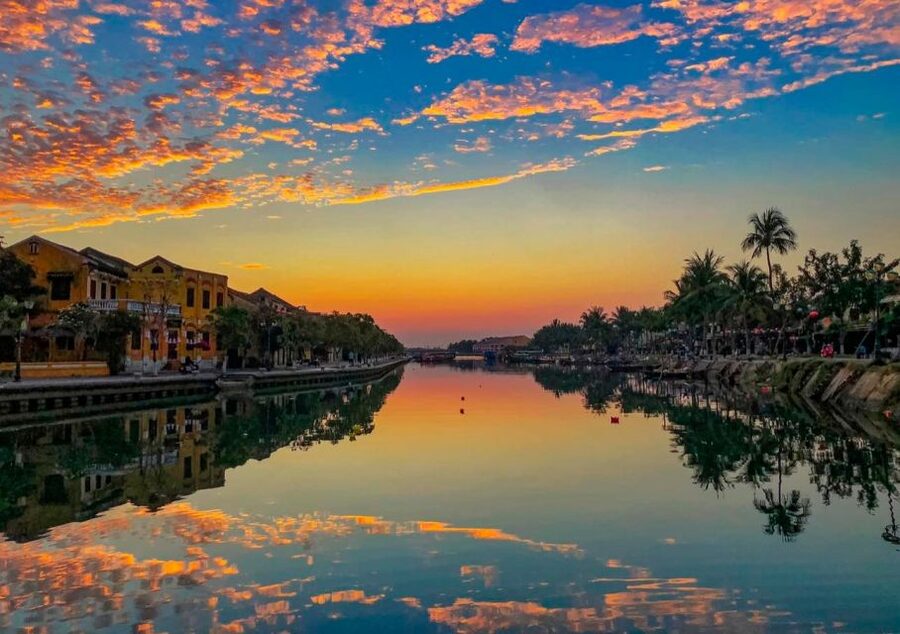 Hoi An: City Tour, Banh my and Coffee - The Japanese Covered Bridge