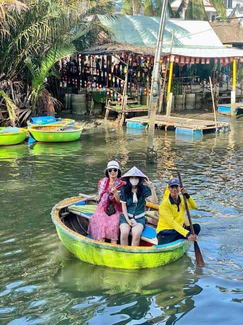 Hoi An: Coconut Basket Boat Ride & Hoi An Memories Live Show - Watching the Hoi An Memories show