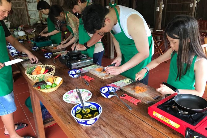 Hoi An Cooking Class And River Cruise - Who should book this experience?