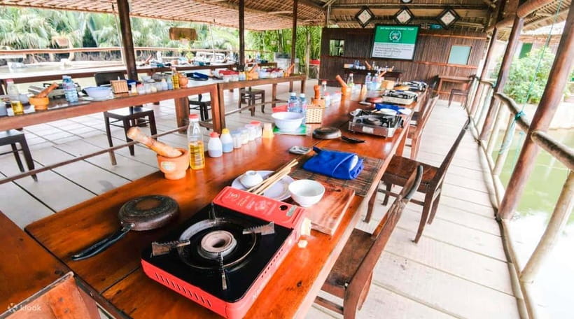 Hoi An: Cooking Class + basket boat (free transfer in Hoian) - The market visit gives the food a useful starting point