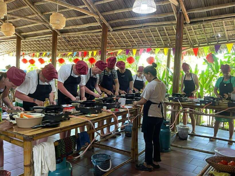 Hoi An: Cooking Class, Crab Fishing-Basket Boat, Market Tour - Key points to know before booking