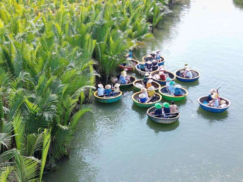 Hoi An: Cooking Class, Crab Fishing-Basket Boat, Market Tour - Crossing to Cam Thanh by bamboo basket boat