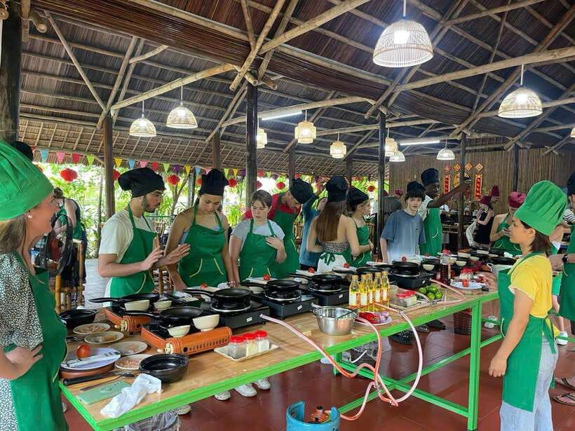 Hoi An: Cooking Class, Crab Fishing-Basket Boat, Market Tour - Is the $20 price good value?