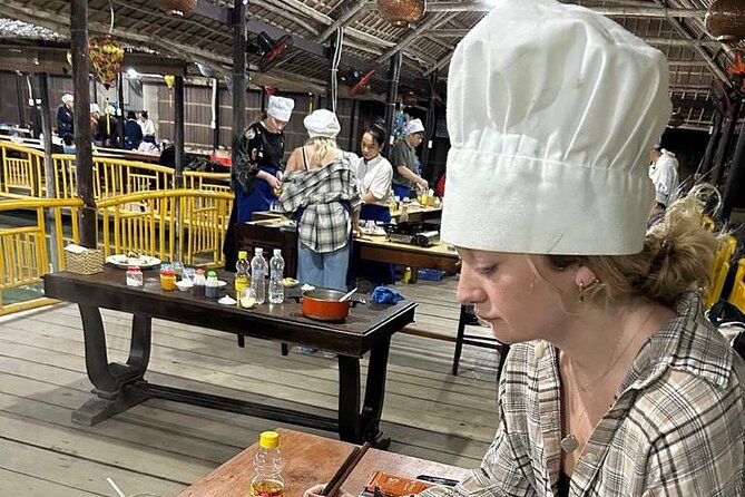 Hoi An Cooking Class with Local Chef - Learning ingredients, not just recipes