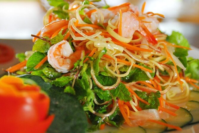 Hoi An Cooking Class With Market Tour and Bamboo Basket Boat Ride - Who will get the most from this cooking class