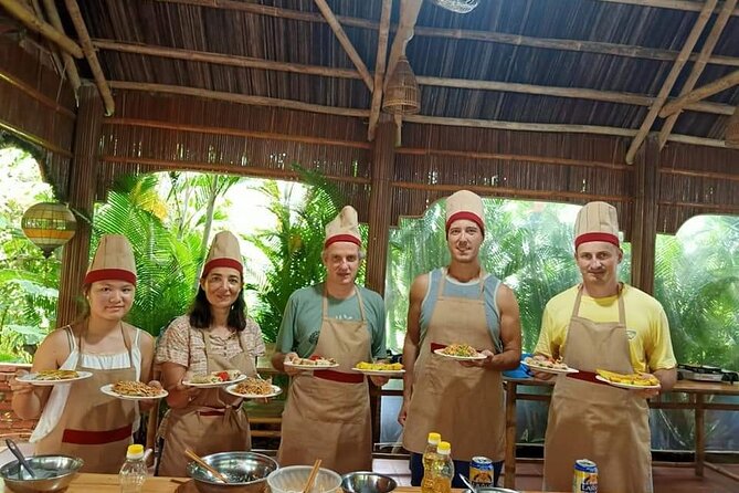 Hoi An Cooking Class with Market Visit - 10:30 a.m. cooking class with a local chef