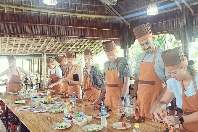 Hoi An Cooking Class with Market Visit - What $24 gets you