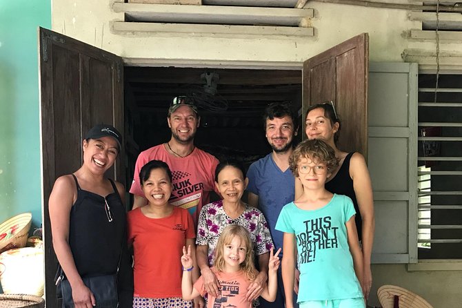 Hoi An: Countryside bike tour to Kim Bong village - Meeting Kim Bong’s craftspeople