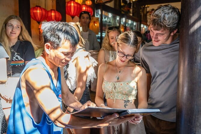Hoi An Countryside Tour by Car/Motorbike or cycling - Lunch at the riverside gives the day a comfortable finish