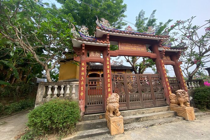 Hoi An Countryside Vespa Tour: Food, Culture & Daily Life - From Hoi An Old Town to the first country roads