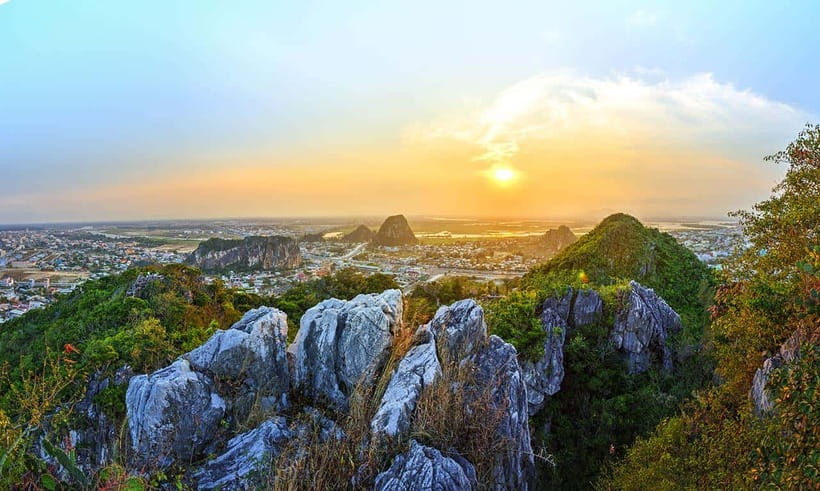 Hoi An/Da Nang: My Son Sanctuary - Golden Bridge by Car - Three major sights, one very long day