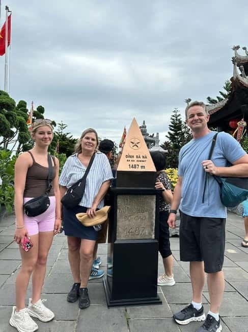 Hoi An/Da Nang: Private Car to BaNa Hills - Golden Bridge - French Village brings shows, statues, and rides