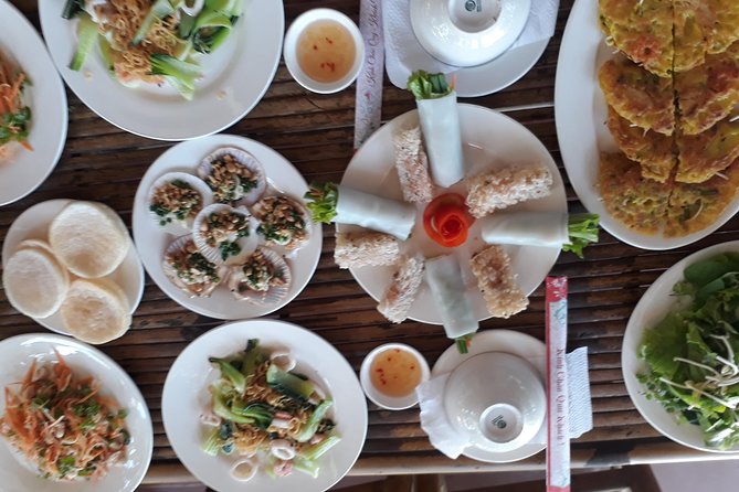 Hoi An Eco Tour Cooking Class & Fishing (Local market,basket boat,learn cooking) - Who should book this Hoi An tour