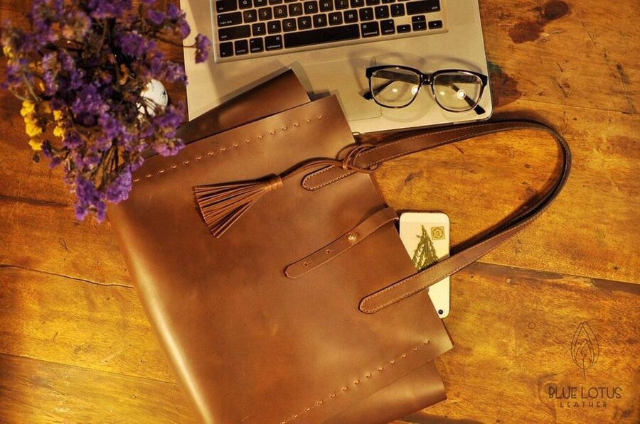 Hoi An: Experience Handmade Leather Making in Oldtown - The role of An and the small group