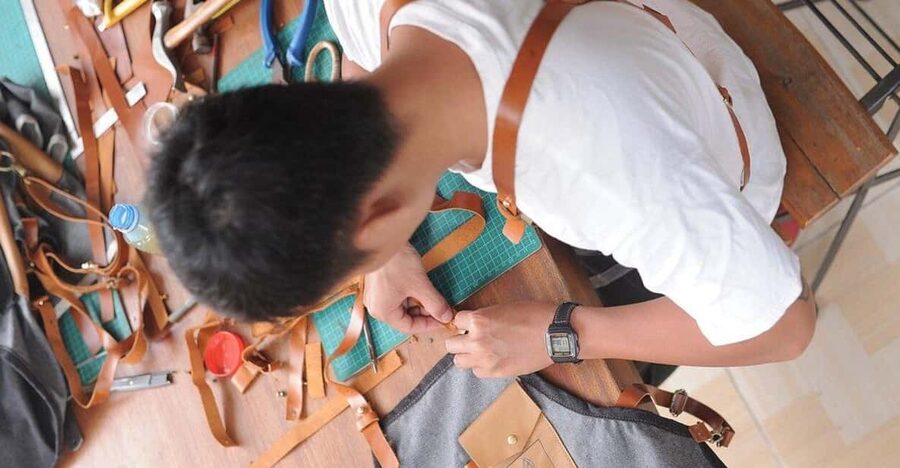 Hoi An: Experience Handmade Leather Making in Oldtown - Drawing, cutting, stitching, and hammer work