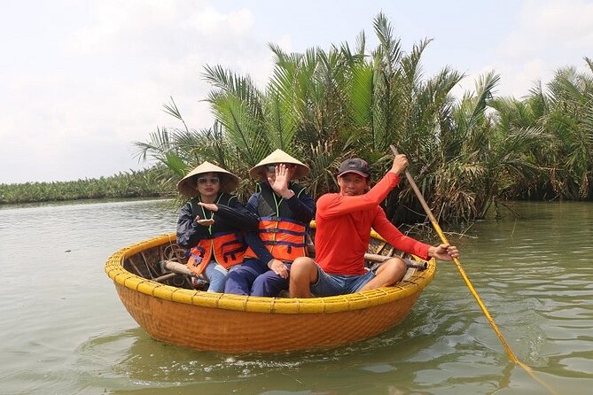 Hoi An Fishing Tour Private-Lantern /Cafe Making Class by Lunch - Vietnamese coffee and Cao Lau after the water