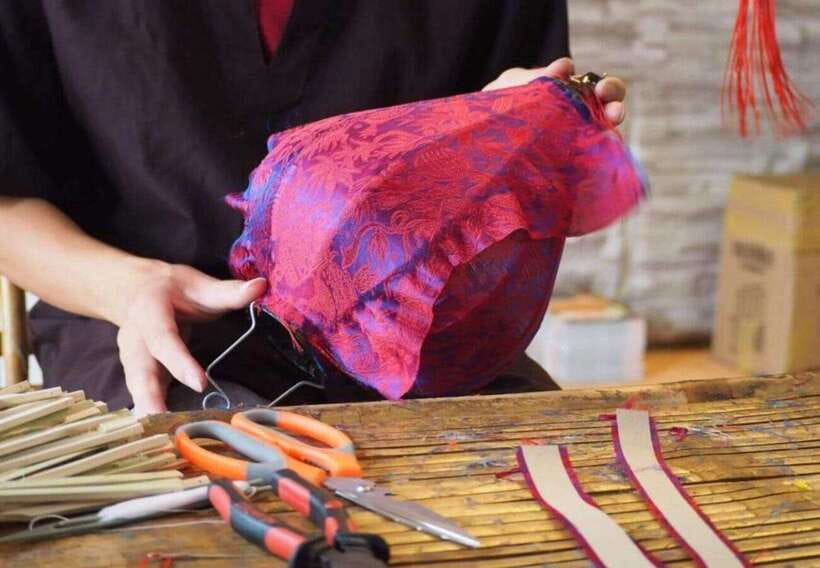 Hoi An: Foldable Lantern Making class with Local Family - Who will get the most from this activity