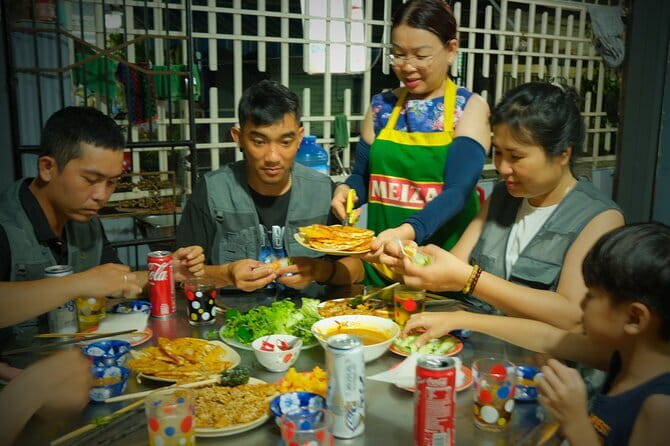 Hoi An food tour - Pancakes, grilled pork, and spring rolls on Phan Chu Trinh