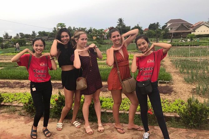 Hoi An Food Tour by Motorbike with Tastings and Dinner - Riding comfort, weather, and group size