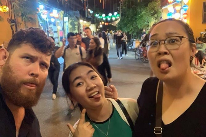 Hoi An Food Trail by Night with Boat Trip - A 105-year-old resident and an 85-year-old recipe