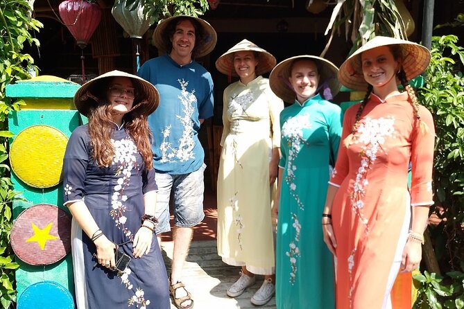Hoi An Full Lantern Making Class , Basket Boat , Crab Fishing And Food - Who will enjoy this experience most