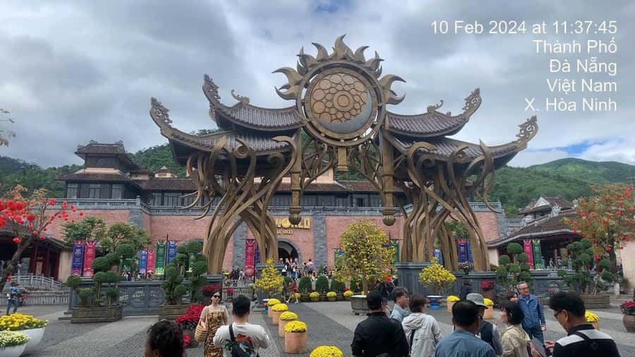 Hoi An: Golden Bridge, Marble Mt, & Lady Buddha Private Trip - Three Da Nang sights in one long day