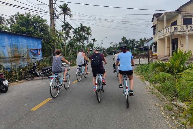 Hoi An Half-Day Bicycle Tour: Visit Herb Village, Row Basket Boat - Rice fields, shrimp farms, and rural wildlife