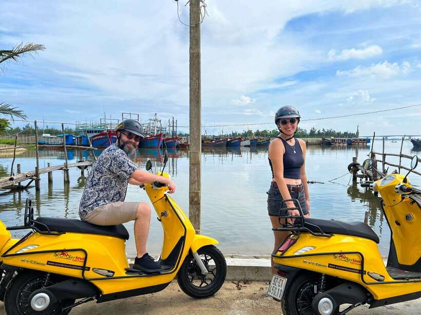 Hoi An: Half-day Electric Scooter Countryside Adventure - Tra Que Vegetable Village and the rice cracker stop