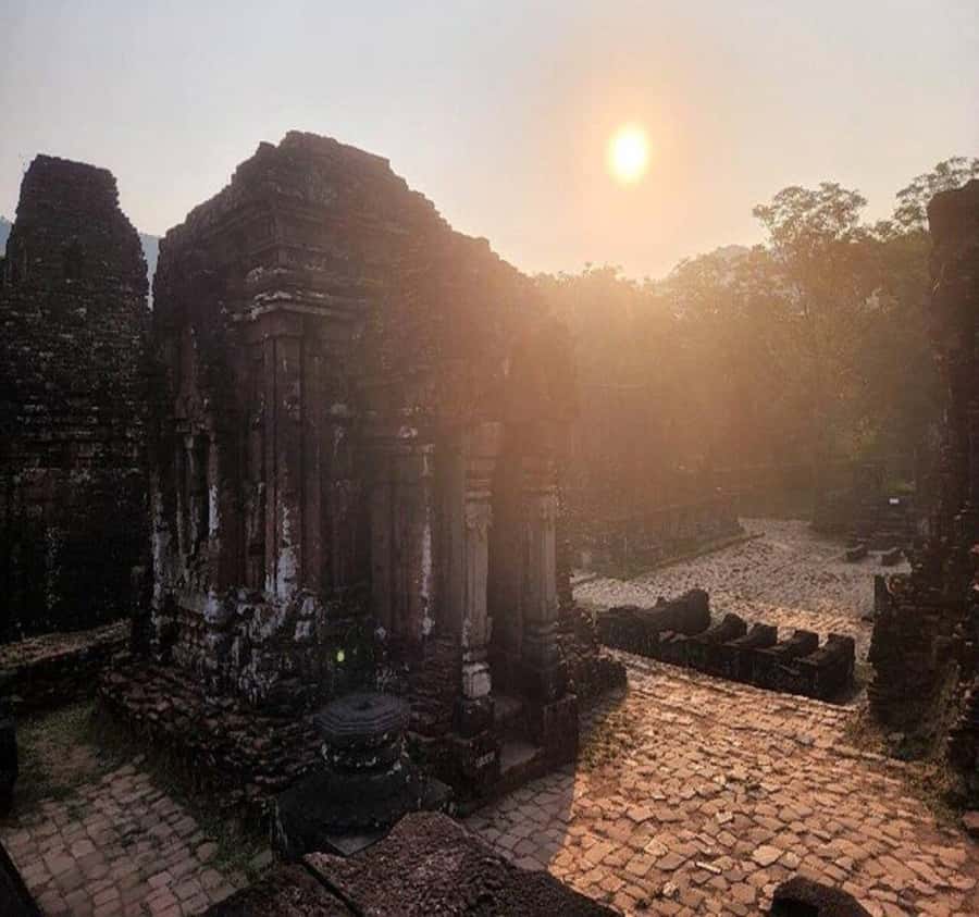 Hoi An: Half-Day to My Son Sanctuary & Sunset River Cruise - Understanding the Champa towers