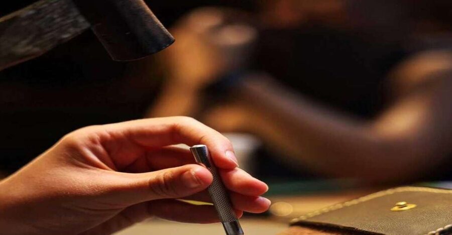 Hoi An: Handmade Leather Crafts Workshop (Starter Course) - A Handmade Souvenir Instead of a Shop-Bought Trinket
