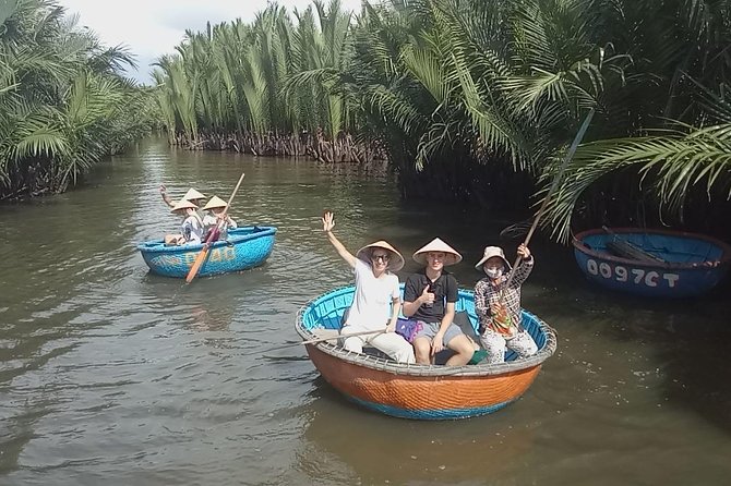 HOI AN Hidden Gems in Rural Villages & River Islands PRIVATE TOUR - Tra Que Vegetable Village and the optional meal