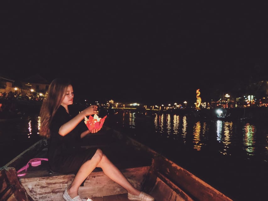 Hoi An: Hoai River Night Boat Trip and Floating Lantern - Finding the meeting point near 140 Tran Phu Street