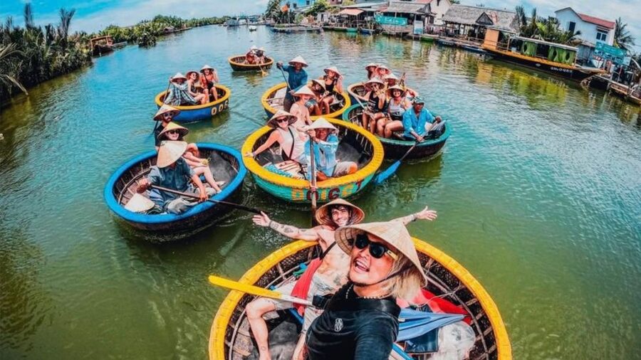 Hoi An: Hoi An Basket Boat Ride in Water Coconut Forest - Starting at Tram Tran Coconut or Nong Thon Travel