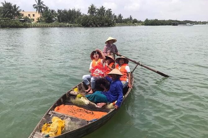 Hoi An Lantern Cruise/Boat Private Sunset/Special Event By Lotus - The Moon Bridge lantern stop