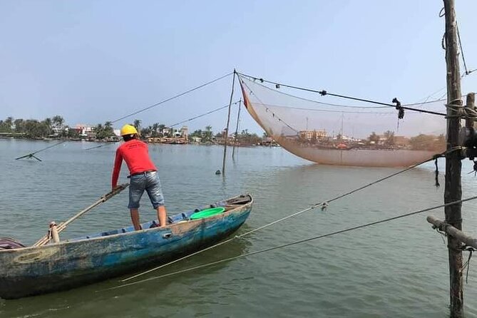 Hoi An Lantern Cruise/Boat Private Sunset/Special Event By Lotus - Captain Co and the personal service
