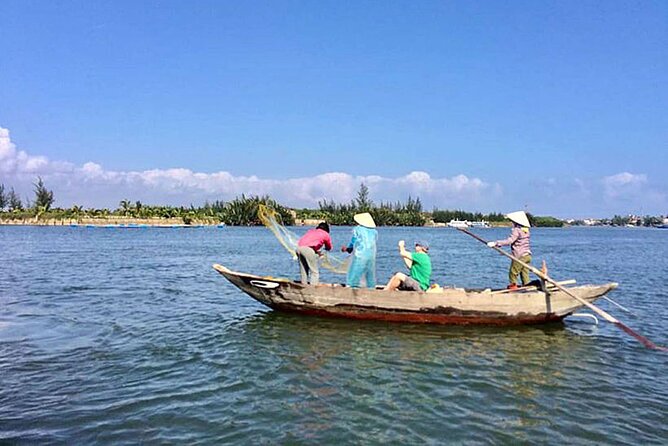 Hoi An: Lantern Making and Basket Boat Tour - A round basket boat on the Thu Bon River