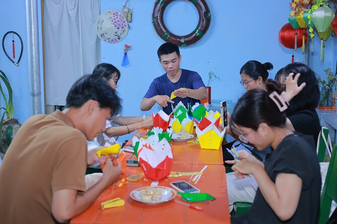 Hoi An Lantern Making Class with Lantern Boat Trip - A private boat ride on the Hoai River