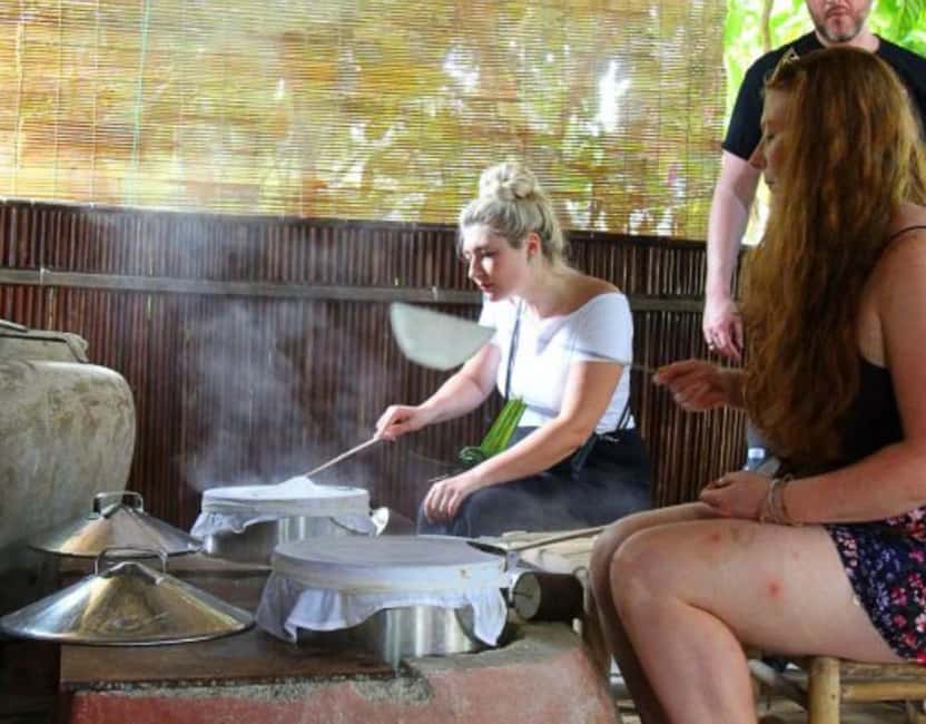 Hoi An: Local Family Cooking Class - A family kitchen instead of a cooking school