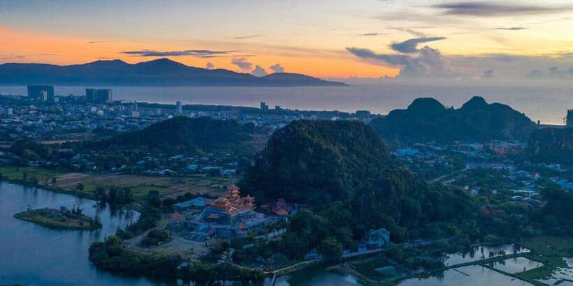 Hoi An: Marble Mountain & Monkey Mountain in Afternoon Tour - Monkey Mountain and Linh Ung Pagoda