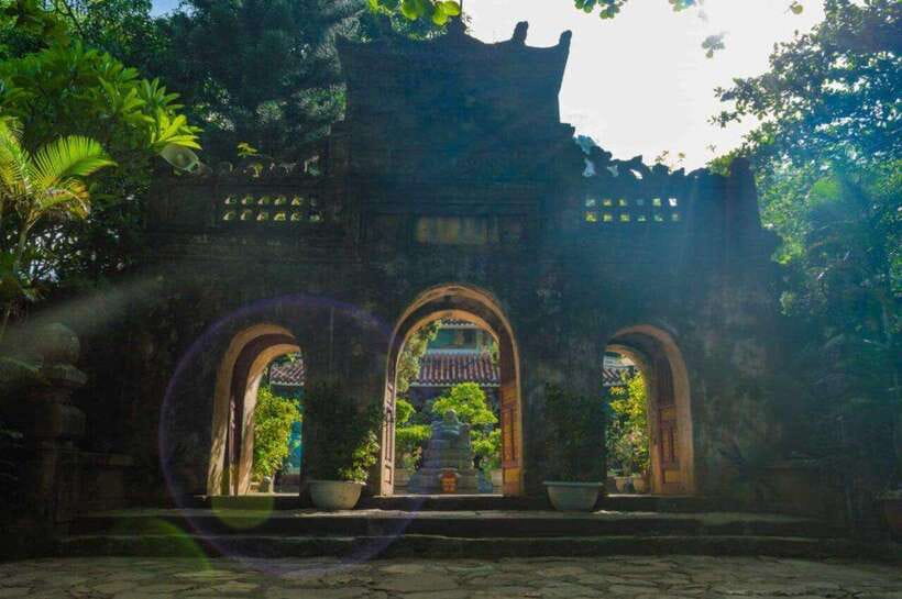 Hoi An: Marble Mountain & Monkey Mountain in Afternoon Tour - Who should book this tour