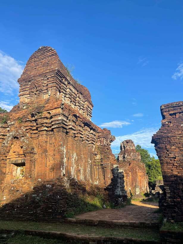 Hoi An: My Son Ruins: Guide-Bus-Boat-Cultural Show-Lunch - Should you book this My Son tour?