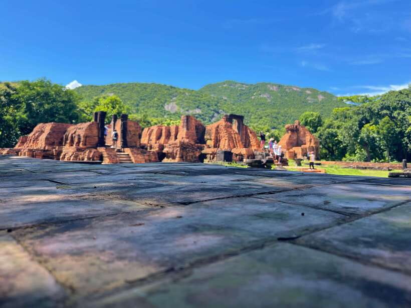 Hoi An: My Son Ruins: Guide-Bus-Boat-Cultural Show-Lunch - Champa dance, Apsara figures, and local craft