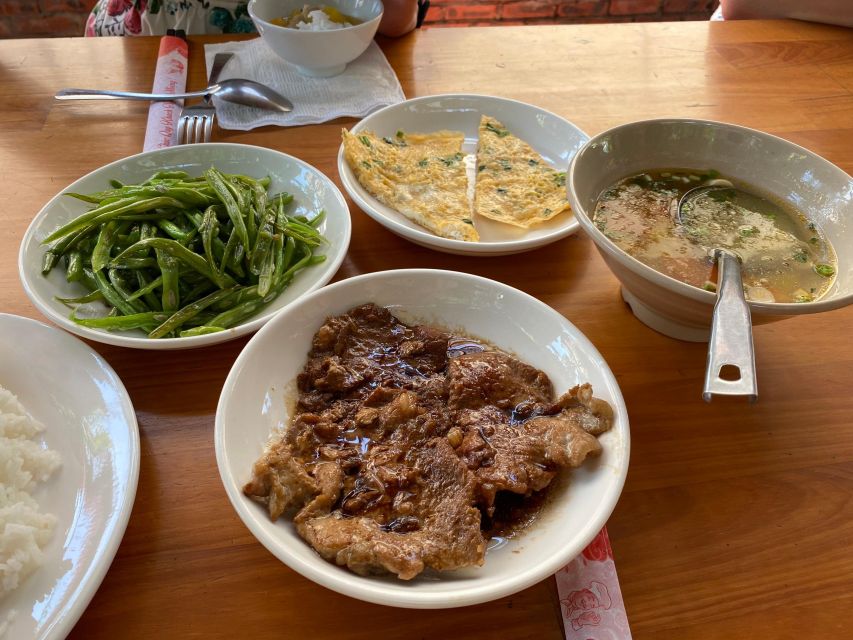 Hoi An: My Son Sanctuary and Thu Bon River Boat Trip - Lunch at a local home on the morning tour