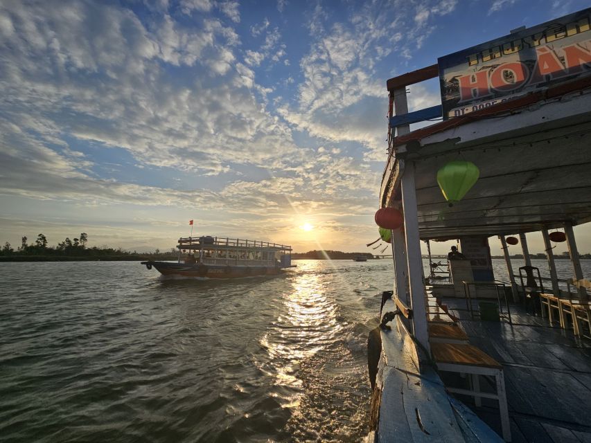 Hoi An: My Son Sanctuary & Sunset River Cruise BBQ or Banhmi - My Son Sanctuary: two hours among Cham temples
