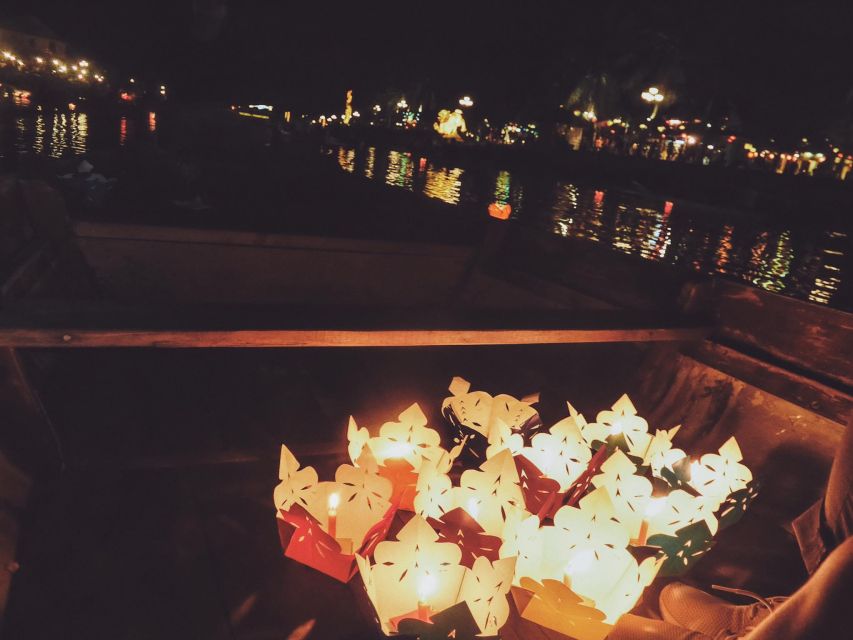 Hoi An: Night Boat Trip and Release Lantern at Hoai River - What the Hoai River ride is really like