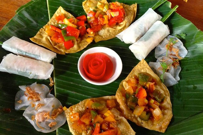Hoi An Night Market - Ancient Town street food tours by Night - Walking through the market and old town
