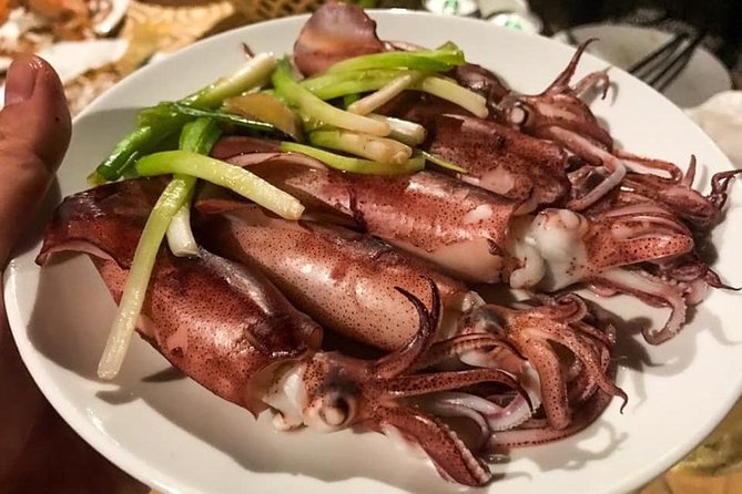 Hoi An Nightlife And Food Tour By Electric Scooter - First Bite: Hoi An-Style Banh Mi