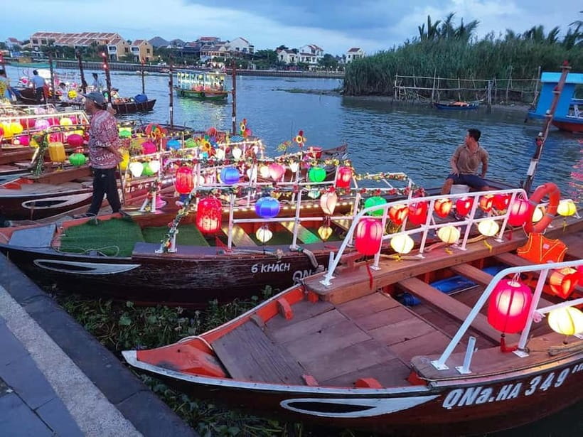 Hoi An Old Town Entrance Ticket +Boat Lantern Release Ticket - Five old-town sights from a choice of 25