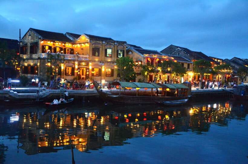 Hoi An: Private Evening Food Tour by Bike - Key points at a glance