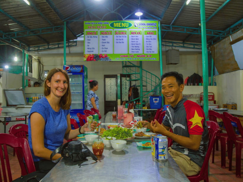 Hoi An: Private Evening Food Tour by Bike - Bikes, children, and practical comfort